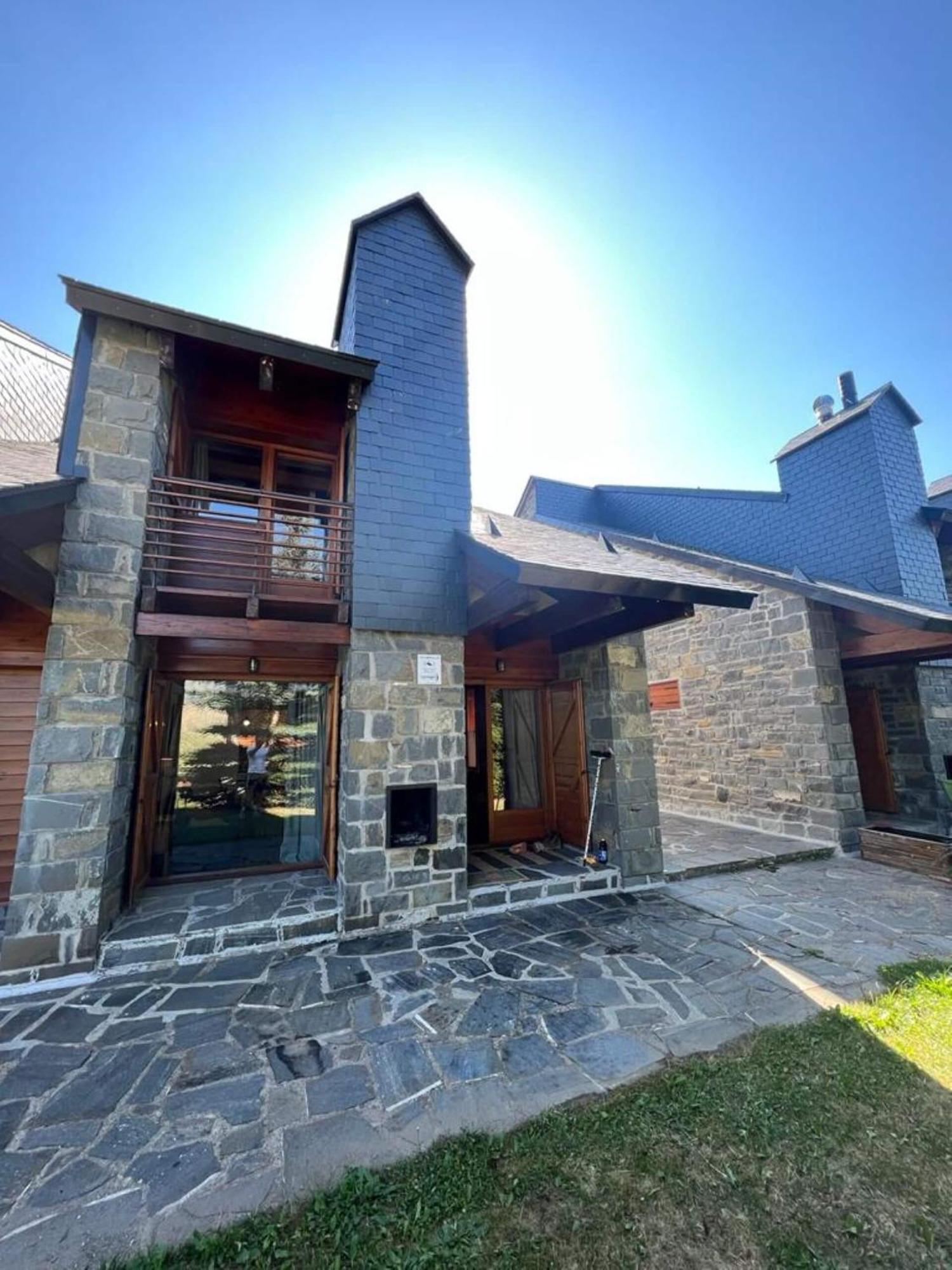 Chalet Los Ibones - Lodge Formigal Exterior foto