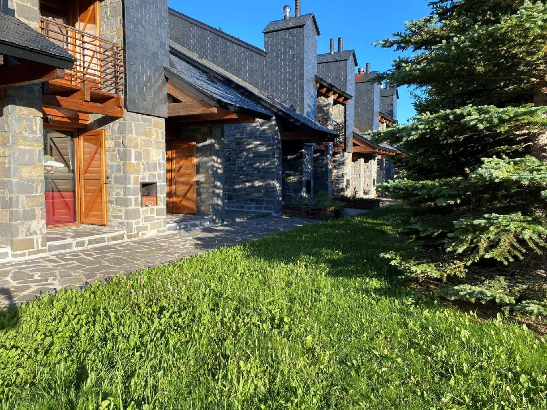 Chalet Los Ibones - Lodge Formigal Exterior foto
